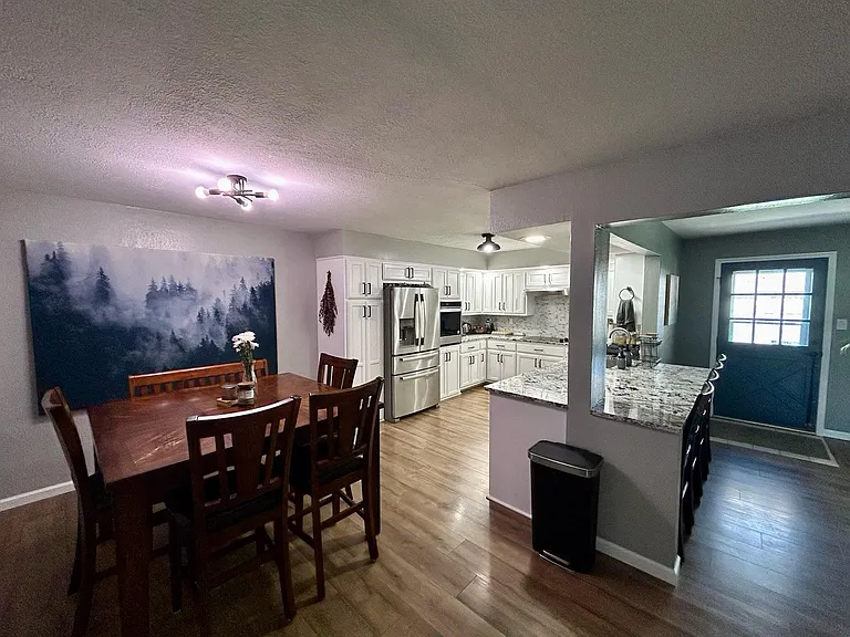 2505 Franklin Dr — Photo 6