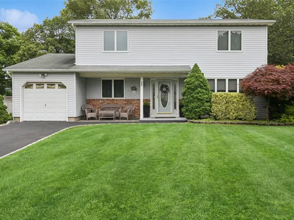 279 Avenue B, Ronkonkoma, NY 11779