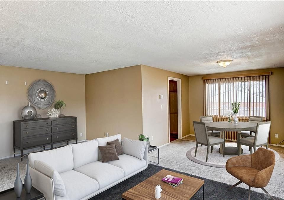 1st image of 6627 Grovehill Dr