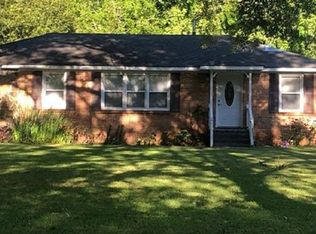 1721 Colonial Oaks Dr, Mobile, AL 36618