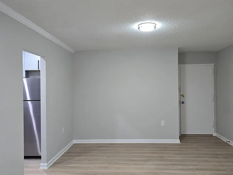 3801 Swann Rd #303 — Photo 6