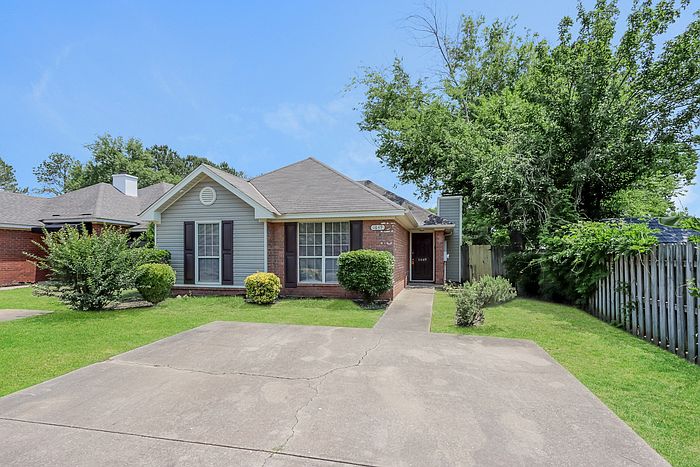 1st image of 1649 Meadow Oak Ct