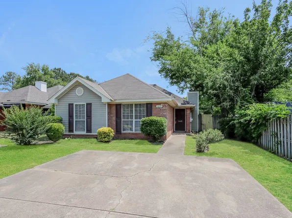 1649 Meadow Oak Ct, Montgomery, AL 36117
