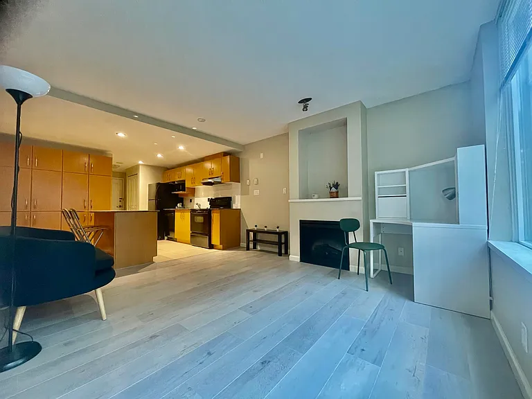9288 University Cres #3 — Photo 1
