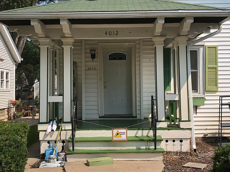 4012 N Farwell Ave — Photo 1