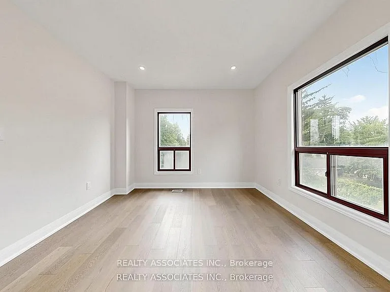 6058 Culp St — Photo 31