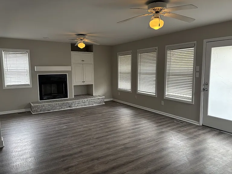 118 Wyndward Ct — Photo 4