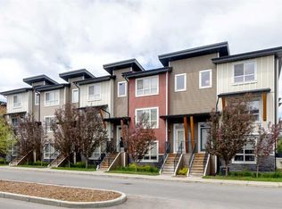 101 E Walgrove Cv SE, Calgary, AB T2X 4E1