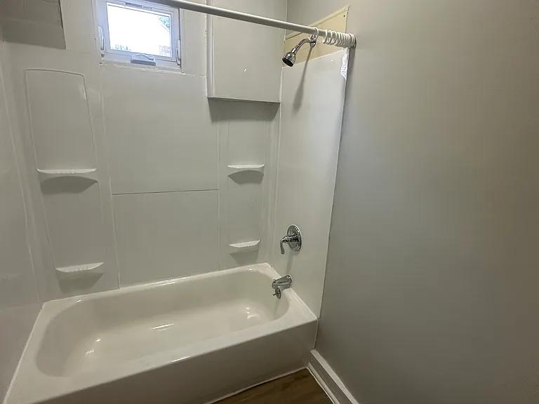 75 Woolsey St #2-0 — Photo 7