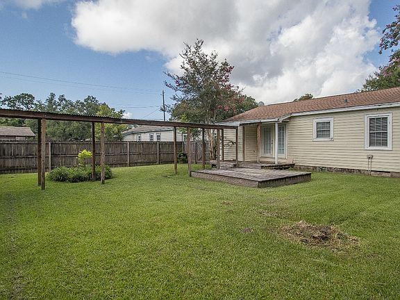 3rd image of 4102 Oak Ave