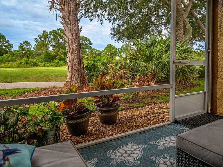 3751 NW Willow Creek Dr — Photo 30