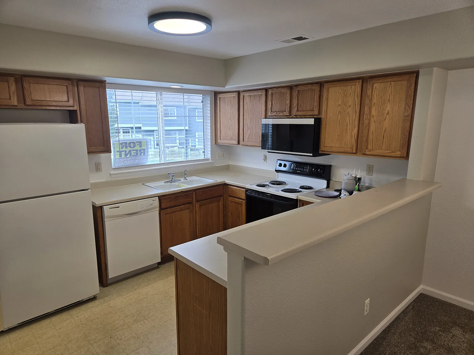2 bed, 2.5 bath, 1088 sqft, $1,850 — Photo 4
