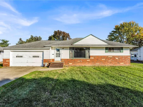 7517 Zona Ln, Parma, OH 44130