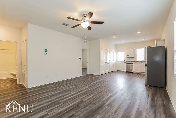 5250 Dawn Break St — Photo 8