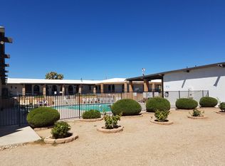 27212 N Rainbow Rd, Meadview, AZ 86444