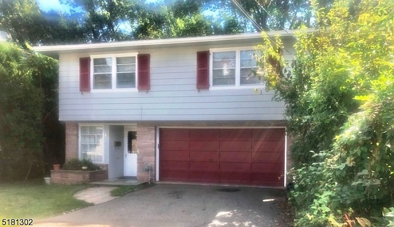 1st image of 40 Harriet St
