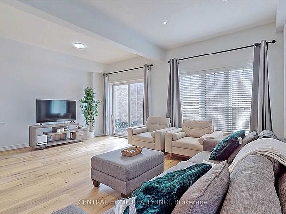 2nd image of 98 Shoreview Pl #1