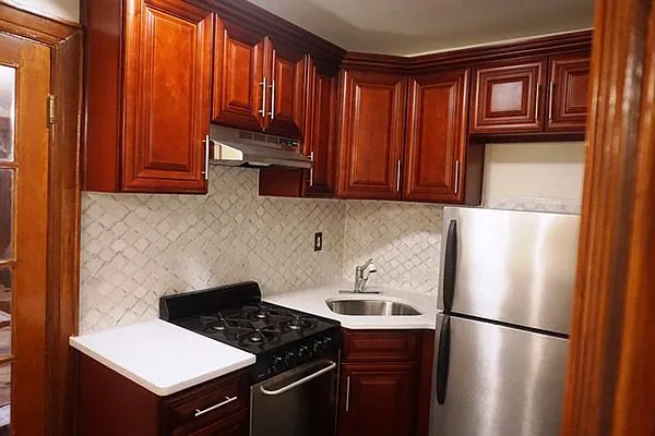 Rented by H.P. Greenfield Real Estate | media 18