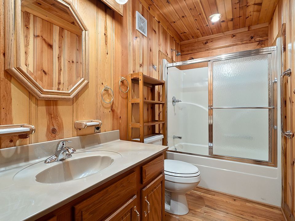 25th image of this home