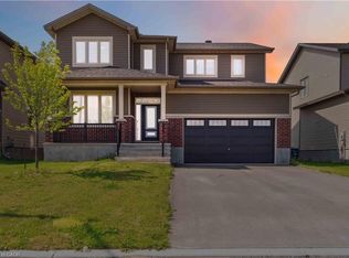 801 Gamble Dr, Russell, ON K4R0G6