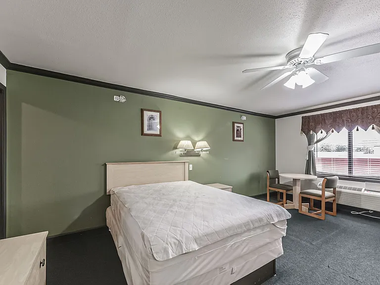 1025 Swanson St — Photo 80