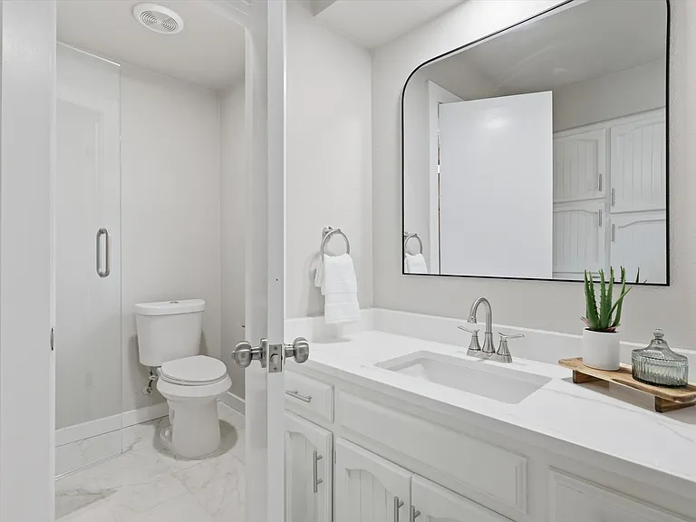 3716 Sweetbriar Ln — Photo 38
