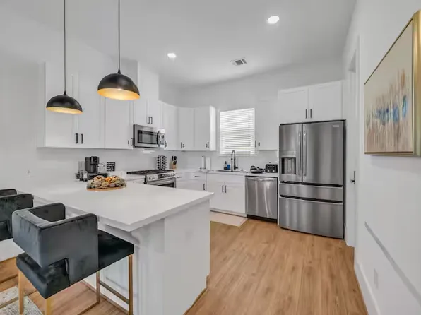 3415 Yellowstone Blvd, Houston, TX 77021