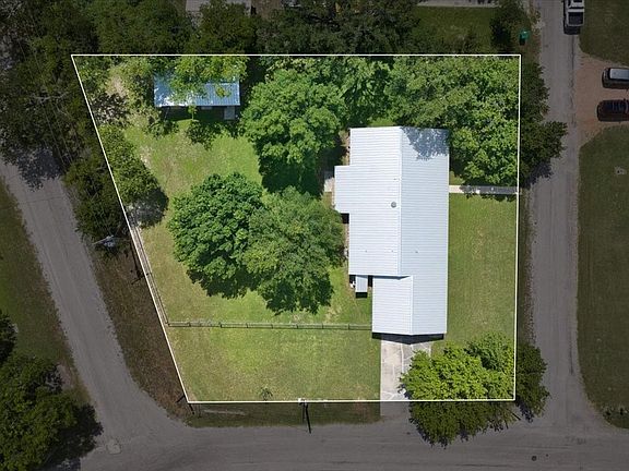 2nd image of 2308 Thornton St
