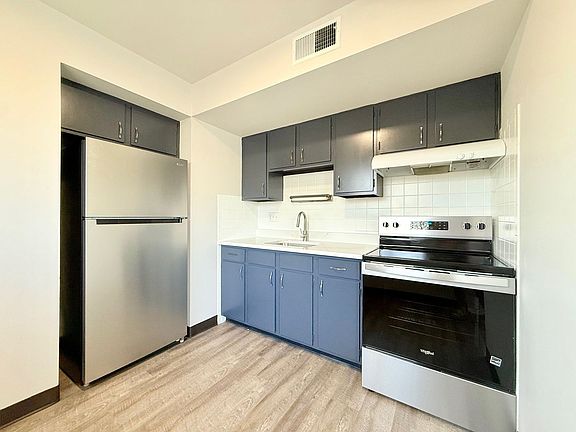 2nd image of 7412-7422 Gravois Ave #7422-2C