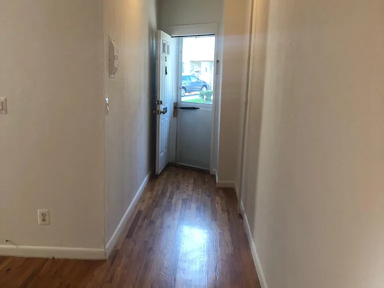 35 Utterby Rd — Photo 4