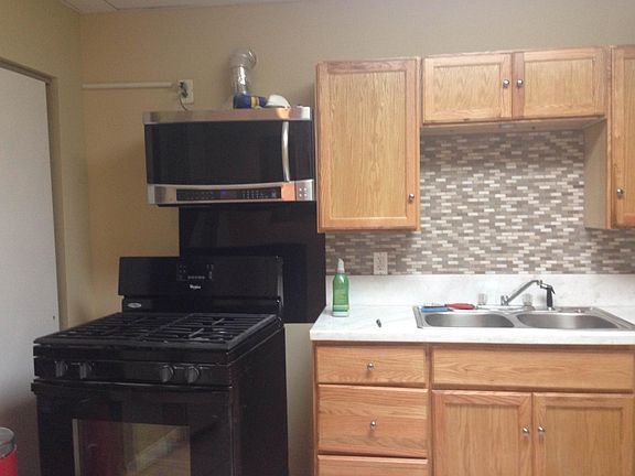 4th image of 4175 Hamilton Ave #3