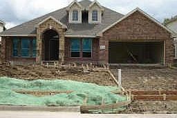 2nd image of 5915 Ridgeway Dr