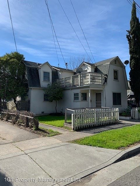 1st image of 109 E 4th St #8487249