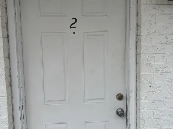 101 North Ave APT 2, Poteau, OK 74953