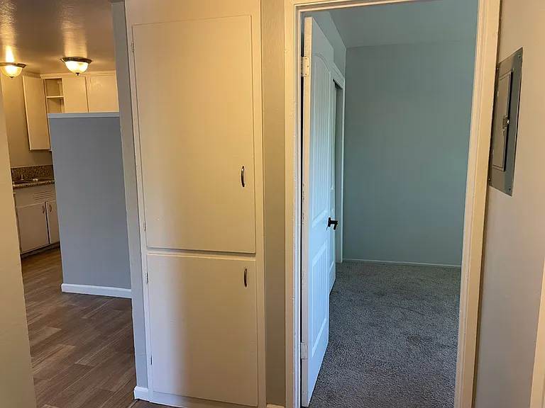 4621 El Camino Ave — Photo 11