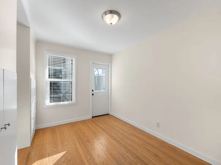 425 Euclid Ave #1077R — Photo 14