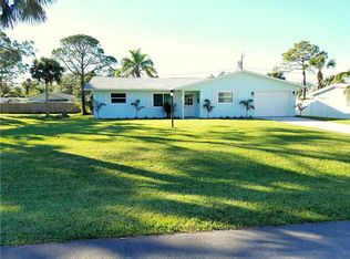 182 Royal Palm St, Sebastian, FL 32958