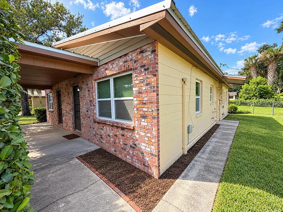 423 Alamo Dr