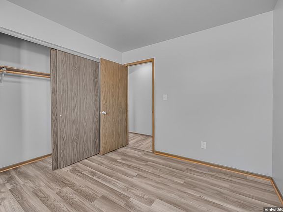 5th image of 671 S Western Ave #208