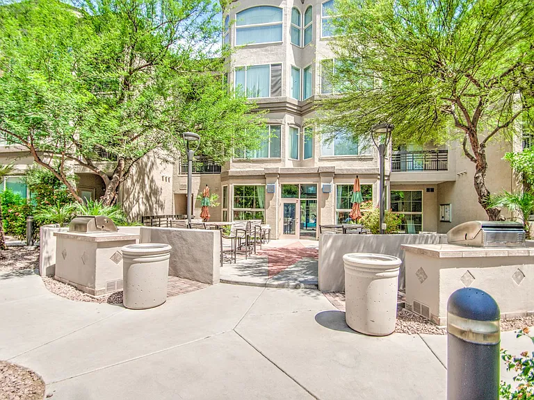 435 W Rio Salado Pkwy #208 — Photo 31
