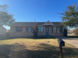 5330 NW Oak Ave, Lawton, OK 73505