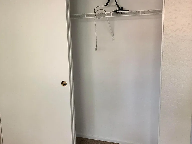 +closet