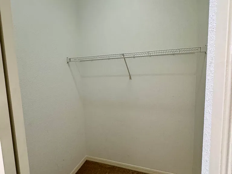 2112 Bunker View Ct — Photo 23