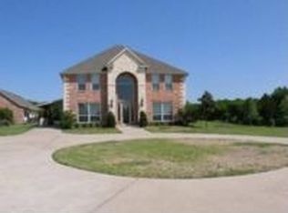 199 Brookstone Ct, Waxahachie, TX 75165