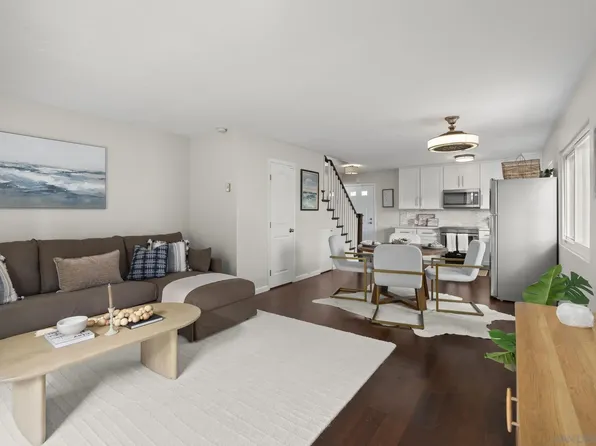 4477 Mentone St Unit 211, San Diego, CA 92107