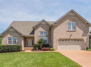 650 Fredericksburg Dr, Gallatin, TN 37066