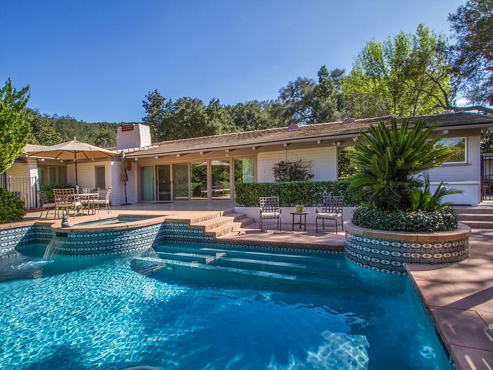 1st image of 15358 Pauma Valley Dr