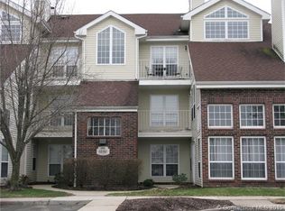 70 Carriage Crossing Ln, Middletown, CT 06457