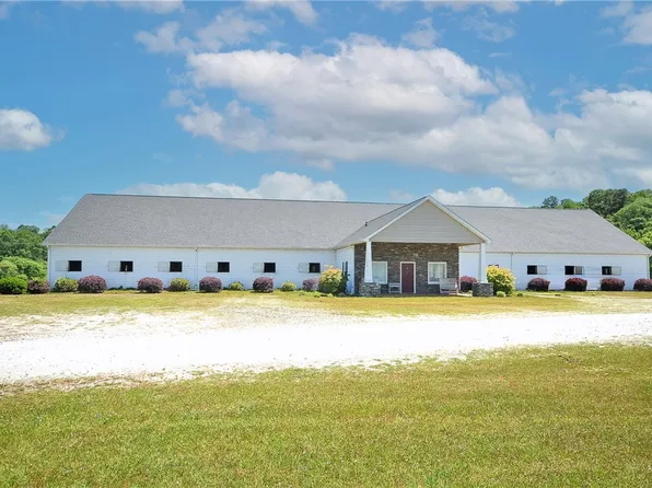 398 Long Rd, Williamston, SC 29697