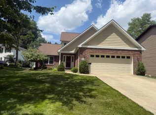 6066 Wilderness Ln, Cleveland, OH 44130